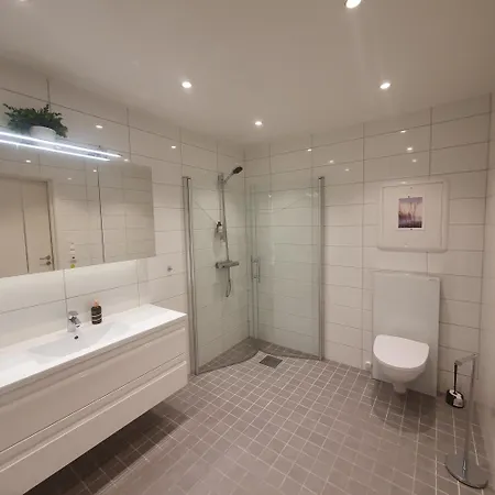 アパート Arctic View - Sentral With Free Parking トロムソ