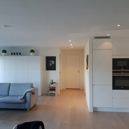 Arctic View - Sentral With Free Parking *