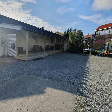 Arctic View - Sentral With Free Parking شقة *